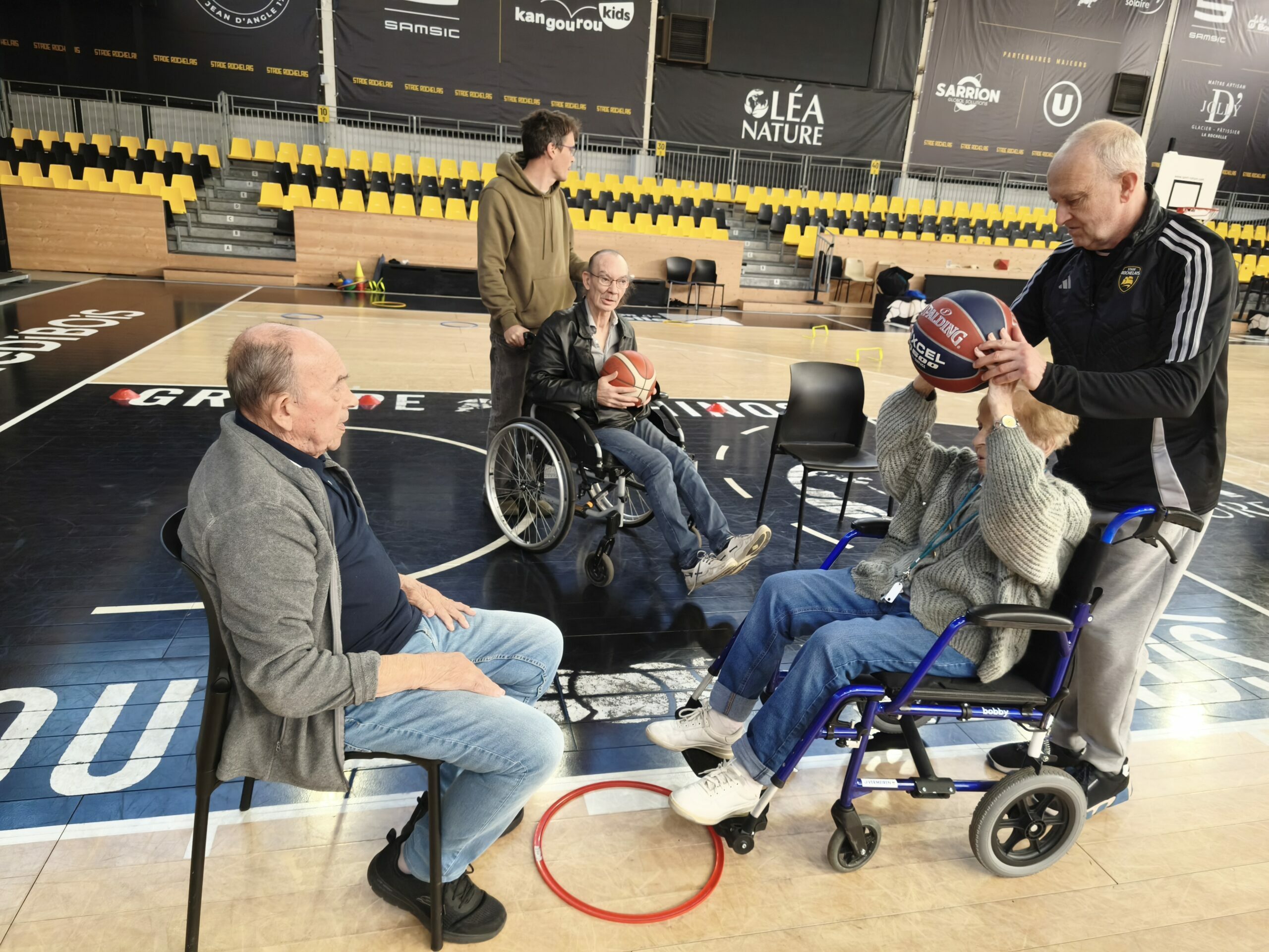 Résidents au Stade Rochelais Basket